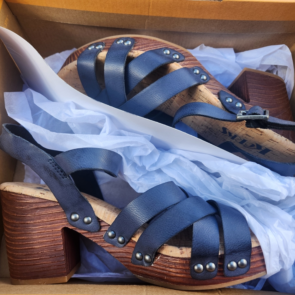 Korks Navy Strappy Sandals with Wooden Heel